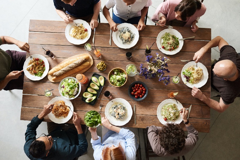 family_dinner