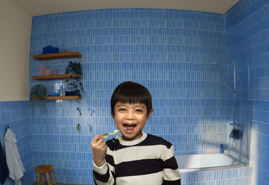 apac_child_campaign_photo1_9cb0eff1fd26bee5.jpg