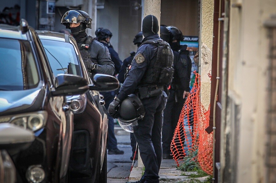 ena_kolonos_ead23dd42a761e94.jpg