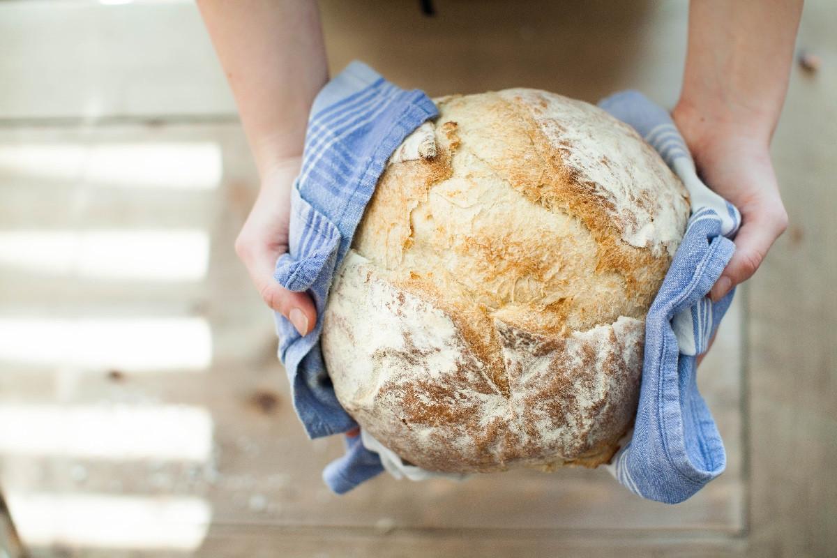 Γαστρεντερολόγος συμβουλεύει: Αυτό είναι το καλύτερο ψωμί για την υγεία του εντέρου