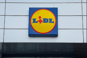 Πρόβλημα με ρούχα που πωλήθηκαν στα Lidl – Πώς θα πάρετε πίσω τα χρήματά σας