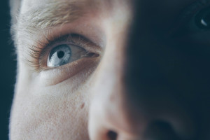 «Τεμπέλικο μάτι»: Πώς σχετίζεται με έμφραγμα του μυοκαρδίου και θάνατο