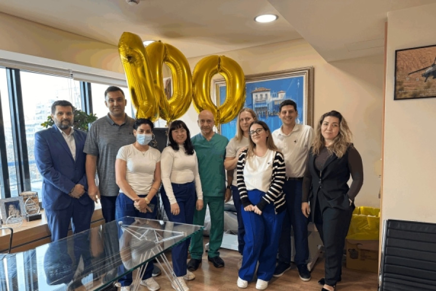 Metropolitan Hospital: Οι πρώτες 100 επεμβάσεις με το Da Vinci SP