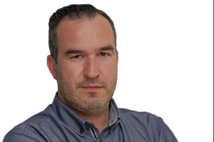 Καλοκαίρι: Πότε η ενόχληση στα πόδια είναι σύμπτωμα πάθησης;