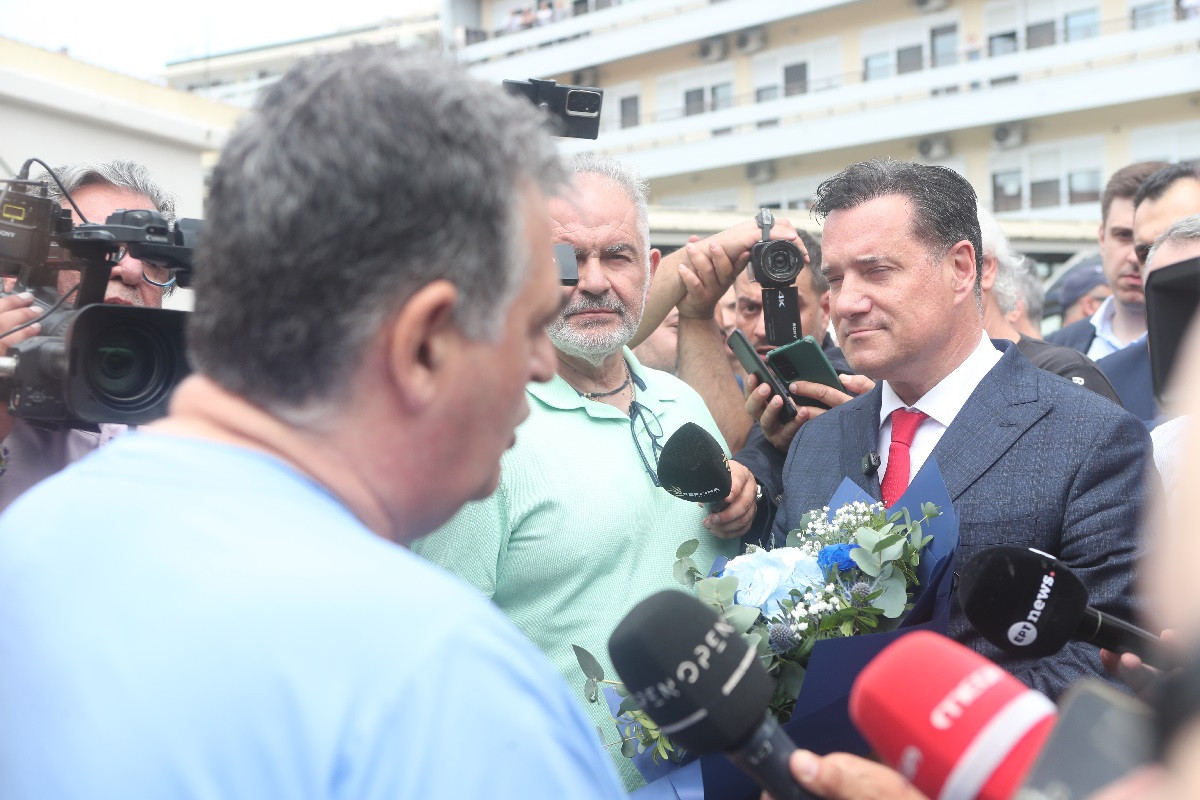 Άδωνις Γεωργιάδης: «Μειώθηκε έως και 63% η αναμονή στα ΤΕΠ»