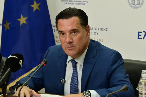 MedWatch: Τι έδειξαν οι πρώτοι έλεγχοι - Μειώθηκαν κατά 91% οι διαφημίσεις