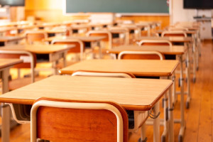 Χαλκίδα: Μαθήτρια έπαθε ηλεκτροπληξία όταν άναψε το φως στο σχολείο – Μεταφέρθηκε στο νοσοκομείο