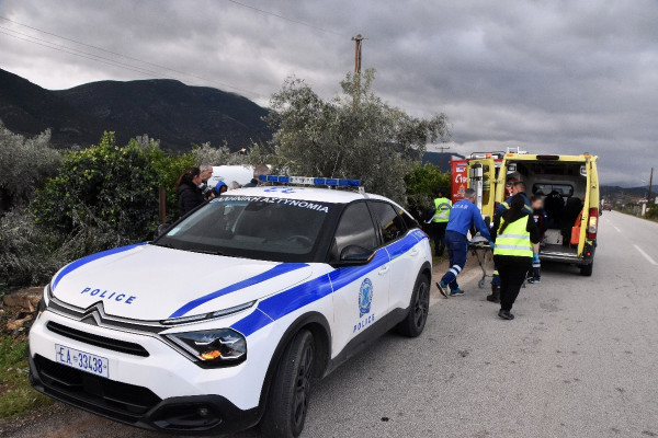 Σαλαμίνα: Εκτός κινδύνου η 12χρονη που παρασύρθηκε από περιπολικό – ΕΔΕ από την ΕΛ.ΑΣ.