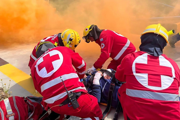 Τι πρέπει να περιέχει το φαρμακείο πρώτων βοηθειών του αυτοκινήτου