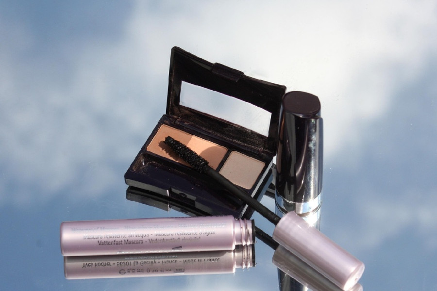 Ανακαλείται κινέζικο σετ μακιγιάζ – Ανιχνεύθηκε μόλυβδος