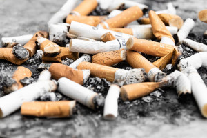 Γαλλικό «κτύπημα» στο κάπνισμα: Αυξάνεται στα 12 ευρώ η τιμή του πακέτου