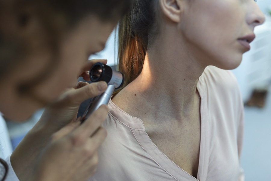 Τα κρυφά σημάδια της χοληστερόλης στο δέρμα