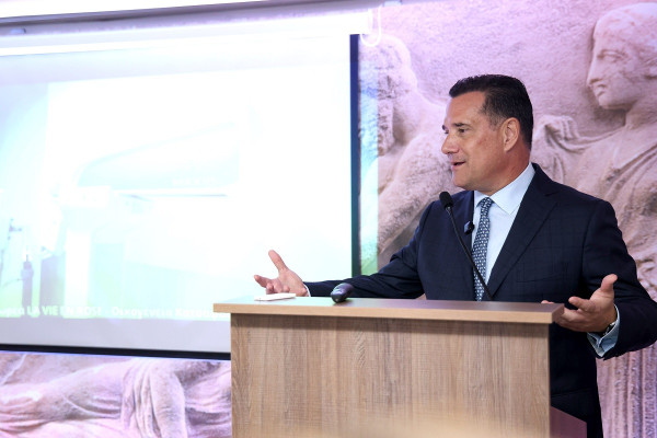 Άδωνις Γεωργιάδης: «Η έλλειψη ανθρώπινου δυναμικού στο ΕΣΥ παραμένει ένα μεγάλο πρόβλημα»