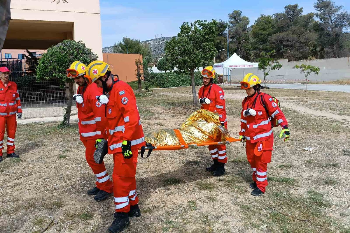ΕΕΣ: Δυναμική παρουσία στη μεγάλη επιχειρησιακή άσκηση ετοιμότητας στο «Αττικόν»