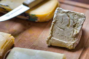 Αυτά τα δύο γαλακτοκομικά προϊόντα μειώνουν τον κίνδυνο άνοιας – Τι να προσέξετε