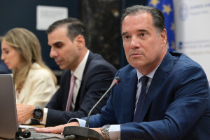 Άδωνις Γεωργιάδης: Τα πρώτα αποτελέσματα από το «βραχιολάκι» στα Επείγοντα