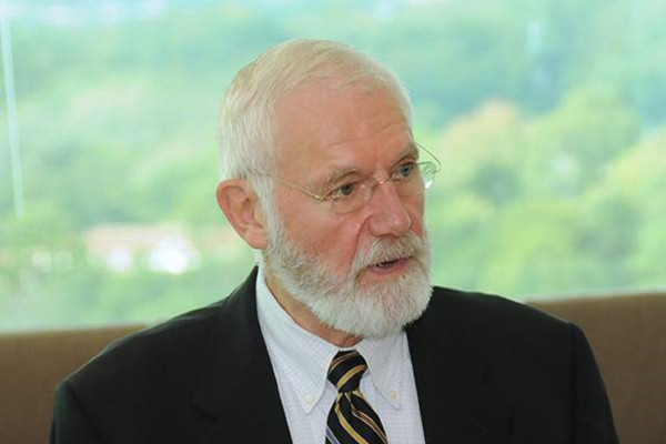 Πέθανε ο Δρ William Foege – Πρωτοστάτησε στην εξάλειψη της ευλογιάς παγκοσμίως