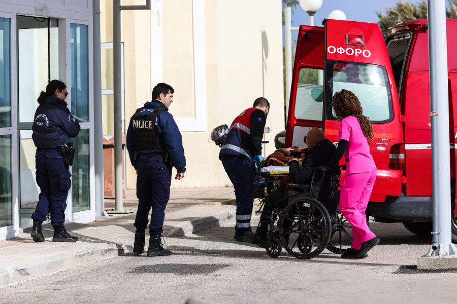 Χίος: «Το νοσοκομείο κρατήθηκε από το φιλότιμο» - Συγκλονιστικές δηλώσεις μετά το πολύνεκρο δυστύχημα