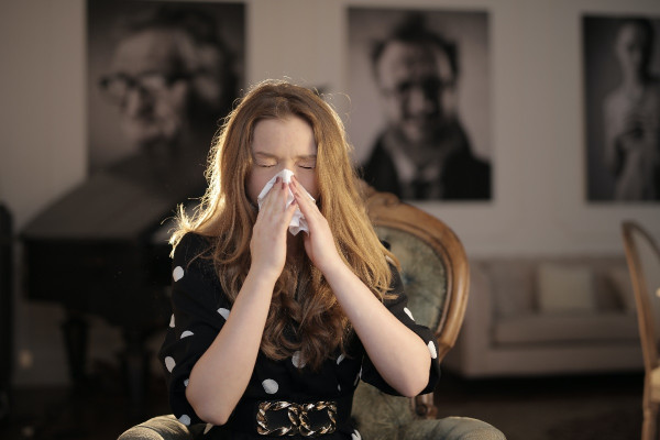 Γιατί ο καύσωνας μπορεί να χειροτερέψει την αλλεργία σας