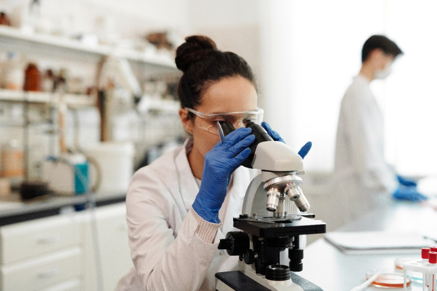 Έρευνα: Νέα γονιδιακή θεραπεία επιβραδύνει την εξέλιξη του πολλαπλού μυελώματος