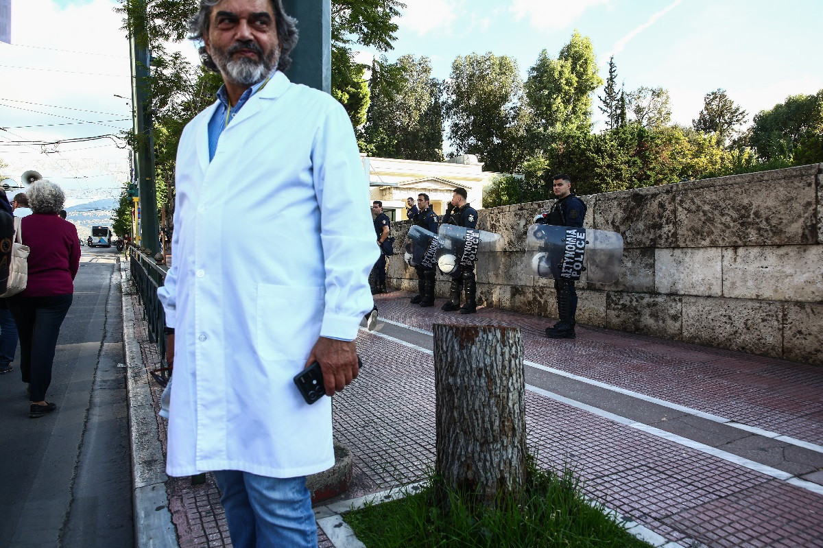 Ο ΙΣΑ ζητά από τον ΕΟΠΥΥ να πληρωθεί σε δόσεις το clawback Σεπτεμβρίου