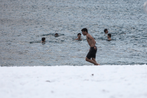 Πώς το κρύο ενεργοποιεί το «καφέ» λίπος και ενισχύει τον μεταβολισμό