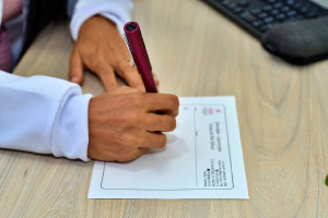 Παρέμβαση ΙΣΑ σε Αγαπηδάκη: «Να υπάρξει αποζημίωση για τις κατ’ οίκον επισκέψεις»