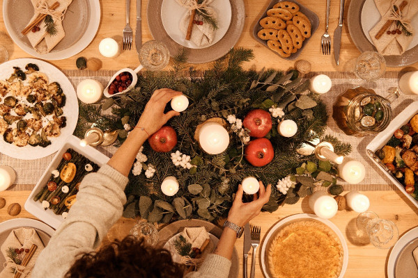 Χριστουγεννιάτικο τραπέζι: Δύο βασικές τροφές που πρέπει να αποφύγετε αν έχετε σύνδρομο ευερέθιστου εντέρου