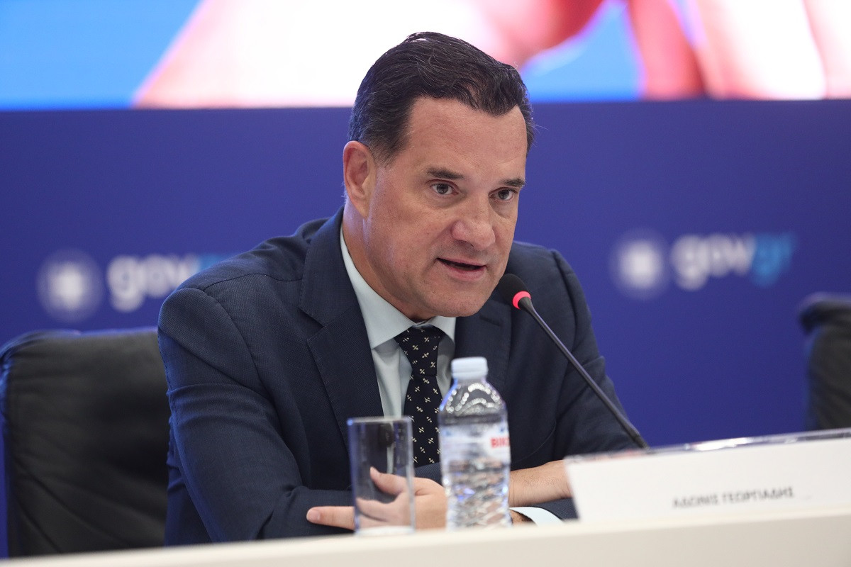 Γεωργιάδης: «Για ιατρικές εξετάσεις τα παιδιά που γεννήθηκαν στην Ελλάδα από τον δότη με την καρκινική μετάλλαξη»