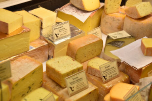 Τι θα συμβεί εάν τρώμε κάθε ημέρα τυρί