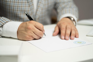 ΔΥΠΑ: Ξεκινούν οι αιτήσεις για 1.000 επιδοτούμενες θέσεις για ανέργους ΑμεΑ σε δήμους