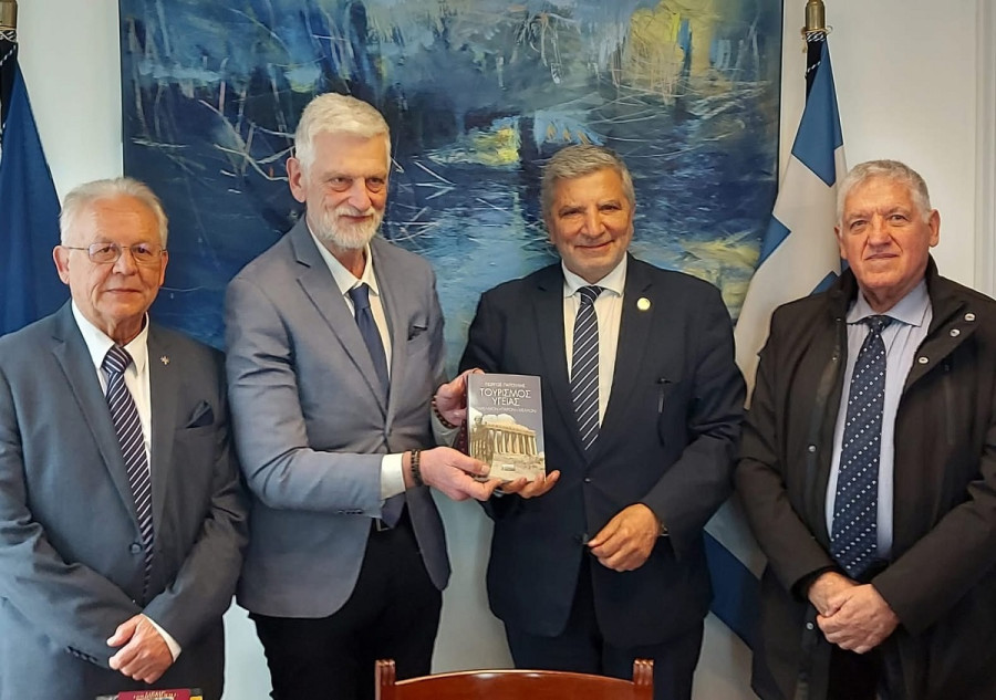 ΙΣΑ: Συνάντηση του Προέδρου με τον Υφυπουργό Εξωτερικών Γ. Λοβέρδο