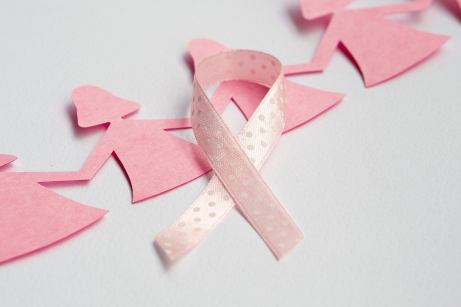 Καρκίνος του μαστού: Τα άγνωστα συμπτώματα που πρέπει να ξέρετε