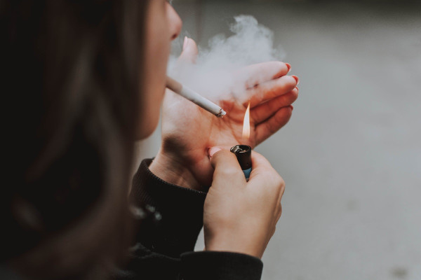 Τσιγάρο: Πώς επηρεάζει βασικά όργανα του σώματος - Πόσα χρόνια ζωής «χάνουν» οι καπνιστές