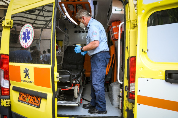 Παγκράτι: Νεκρός άνδρας που οδηγούσε πατίνι – Τι συνέβη