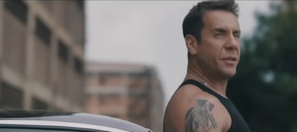 Στο νοσοκομείο ο Γιώργος Μαζωνάκης – Τα νεότερα για την κατάσταση της υγείας του