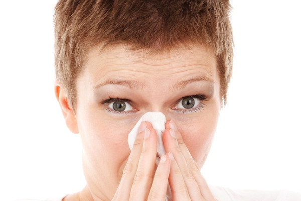 3 συμβουλές για να σταματήσετε το κρυολόγημα και τη γρίπη