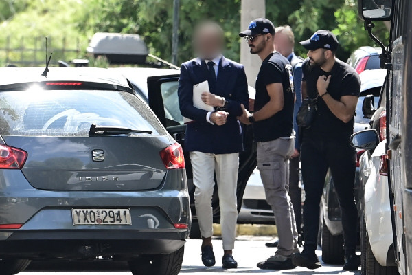 Θάνατος Γιώργου Μαζωνάκη: Στην Ευελπίδων ξανά οι δύο γιατροί – Εν αναμονή της απόφασης προφυλάκισής τους
