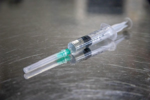 ΕΚΠΑ: Συστάσεις εμβολιασμού σε ασθενείς με νεοπλασίες