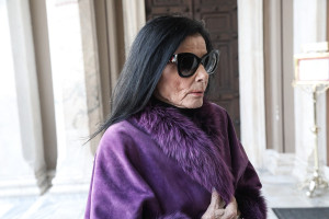 Στο νοσοκομείο παραμένει η Ζωζώ Σαπουντζάκη – Τα νεότερα για την υγεία της