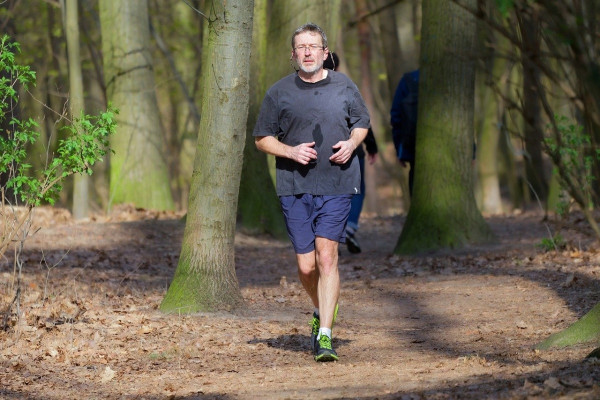 Γιατί είναι τόσο σημαντική η άσκηση μετά τα 45 – Η συσχέτιση με την άνοια