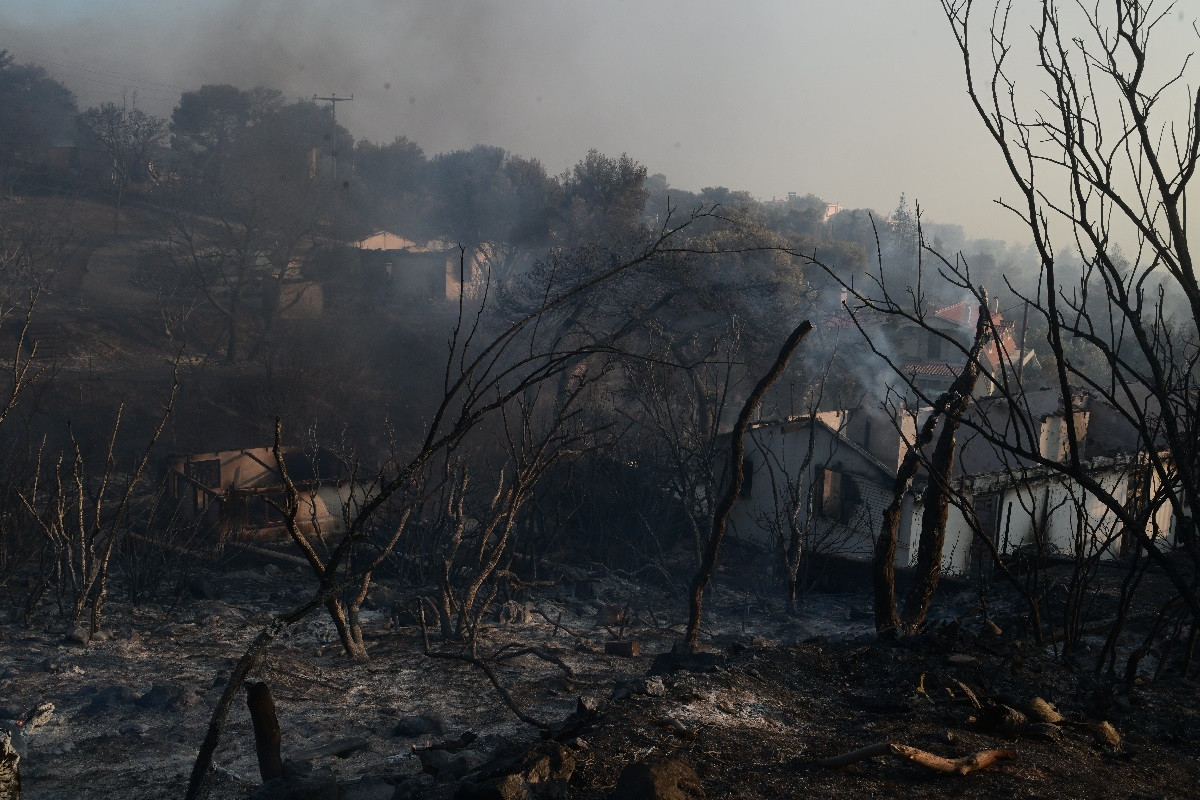 Φωτιά: Οι επιπτώσεις στη υγεία από την εισπνοή καπνού μπορεί να επιμείνουν για μήνες