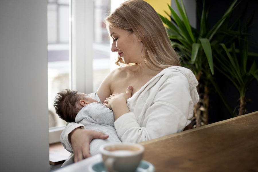 Θηλασμός: Οι τροφές που ενισχύουν το μητρικό γάλα