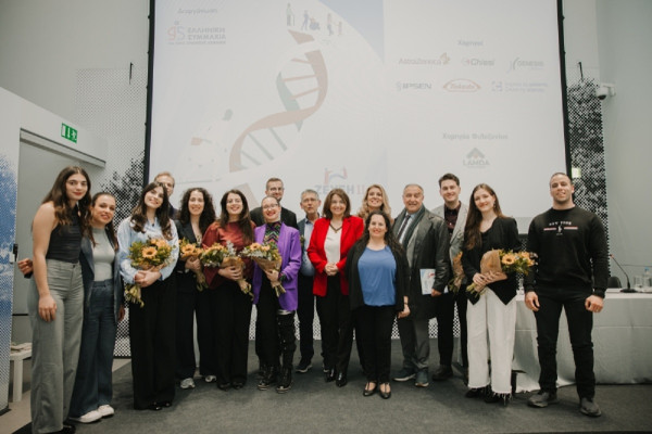 Σύλλογος «95»: Με επιτυχία πραγματοποιήθηκε η τελετή βράβευσης των φοιτητών του προγράμματος «Ζεύξη ΙΙ»