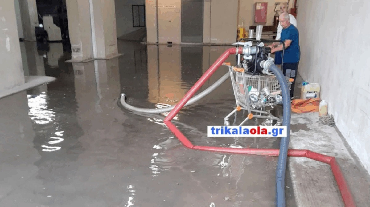 Συναγερμός στο νοσοκομείο Τρικάλων - Πλημμύρισε το υπόγειο από ξαφνικό μπουρίνι