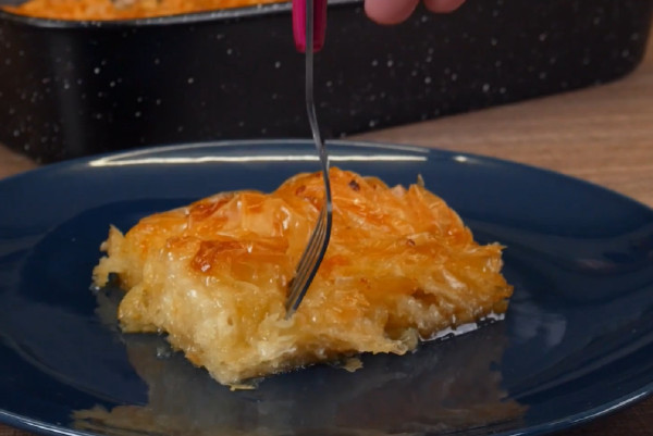 Νηστίσιμη πορτοκαλόπιτα με καστανή ζάχαρη - Η υγιεινή απόλαυση για την Καθαρά Δευτέρα