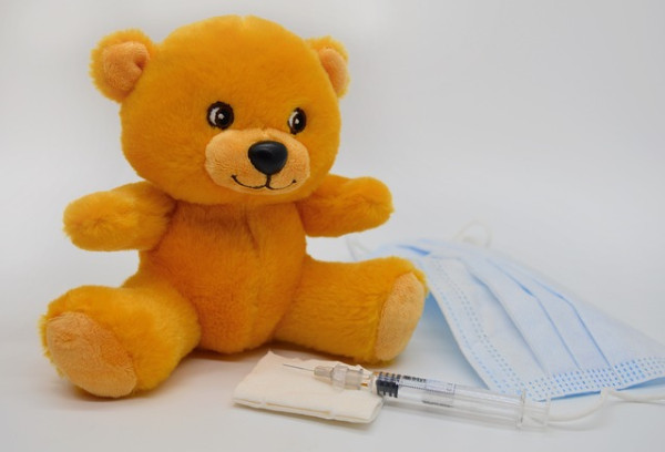Εμβόλια και μεταμόσχευση - Τι έδειξε μελέτη σε παιδιά λήπτες μοσχευμάτων ήπατος και νεφρού