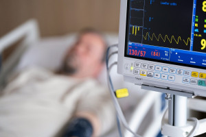 Μελέτη: Το 99% των περιστατικών εμφράγματος και εγκεφαλικού συνδέεται με 4 τροποποιήσιμους παράγοντες