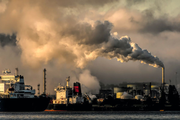 Μελέτη: Ακόμη και η χαμηλή ατμοσφαιρική ρύπανση μπορεί να βλάψει την υγεία