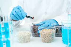 AstraZeneca: Νέα συμφωνία ύψους 555 εκατ. δολαρίων για την ανάπτυξη θεραπειών με χρήση AI